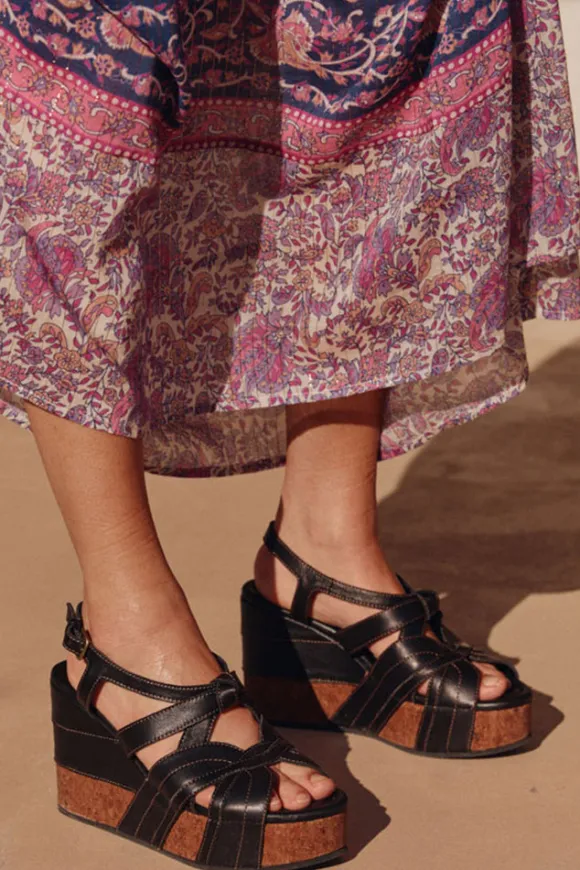 Starlet Wedge
